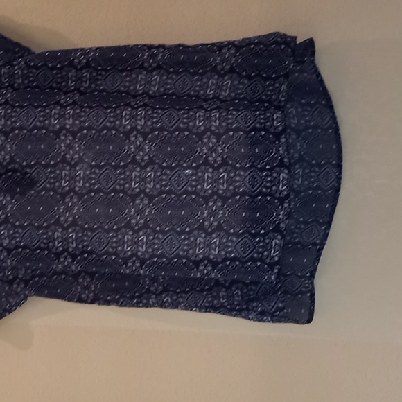 Liz Claiborne Cap Sleeve  Printed Sheer Blouse -#0121 - Picture 6 of 12